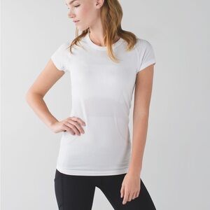 Lululemon Swiftly Tech Short Sleeve